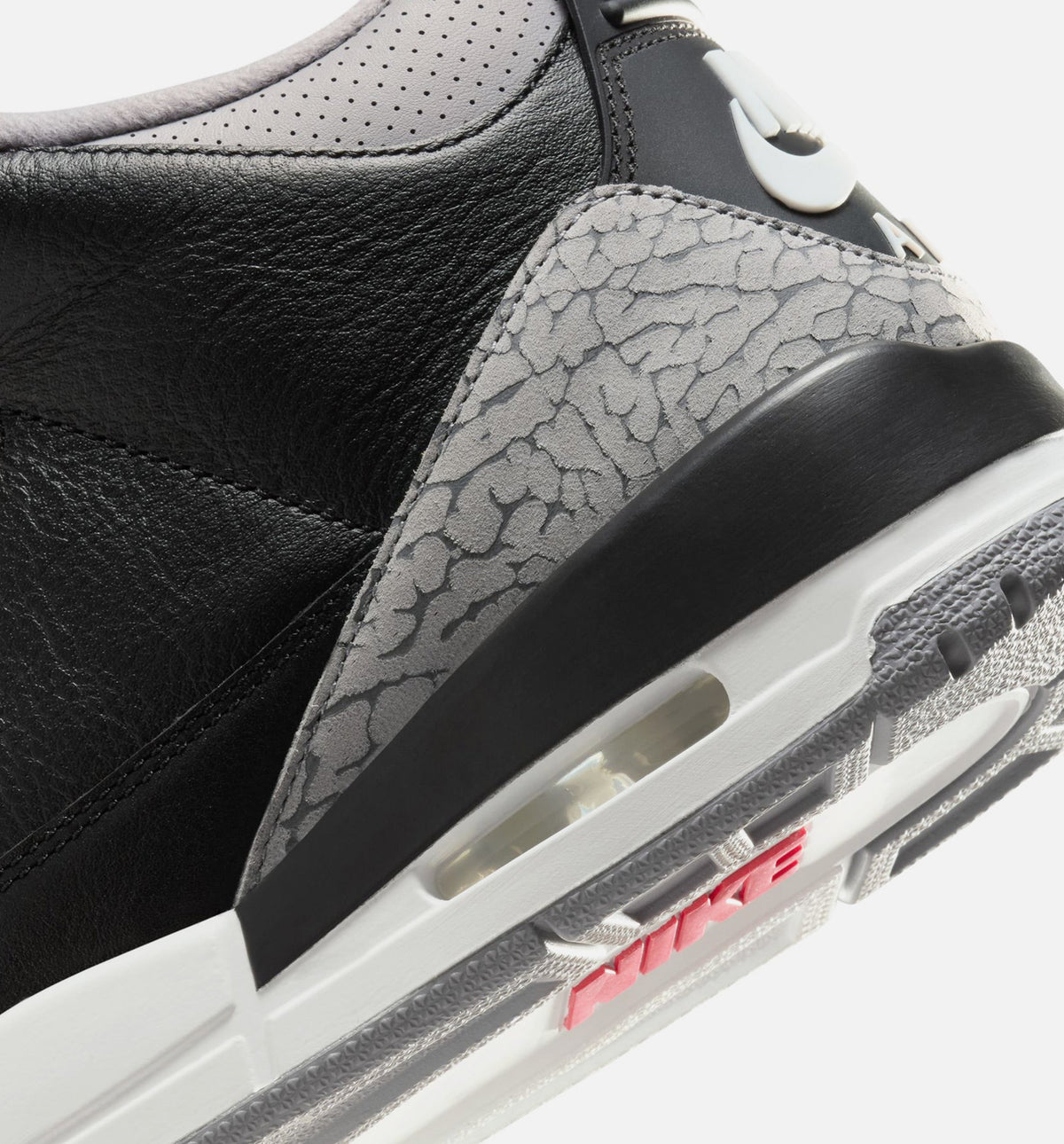 Air Jordan 3 Retro “Black Cement” 男士休闲鞋
