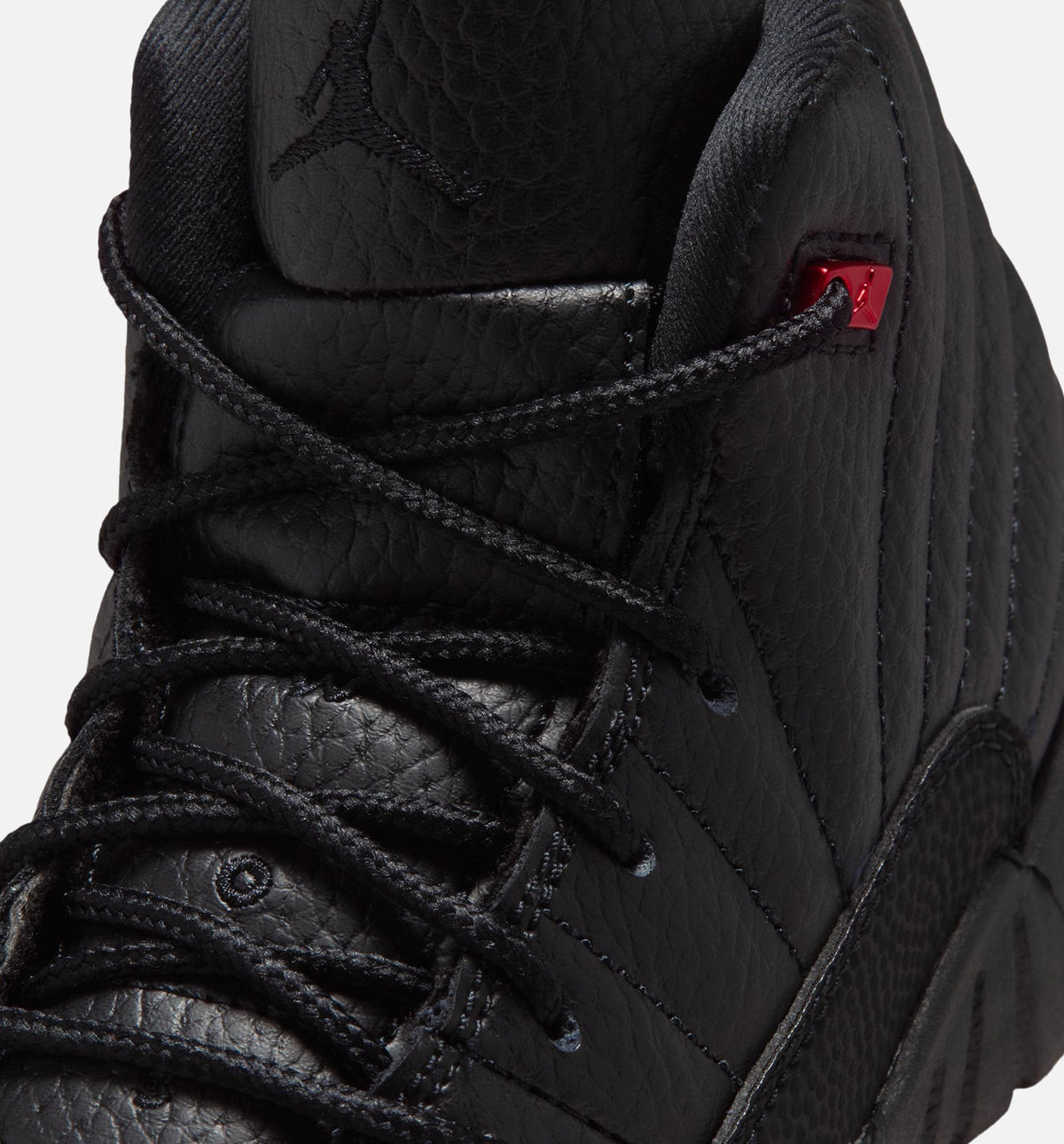 Air Jordan 12 Retro “Bloodline” 幼童休闲鞋 (PS)