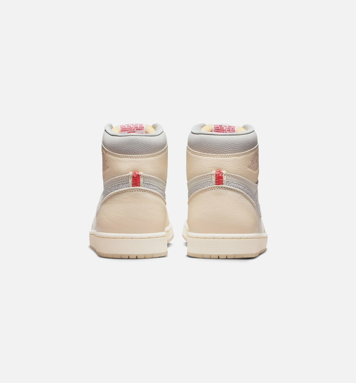 Air Jordan 1 Retro High OG “Sail” 男士高帮休闲鞋