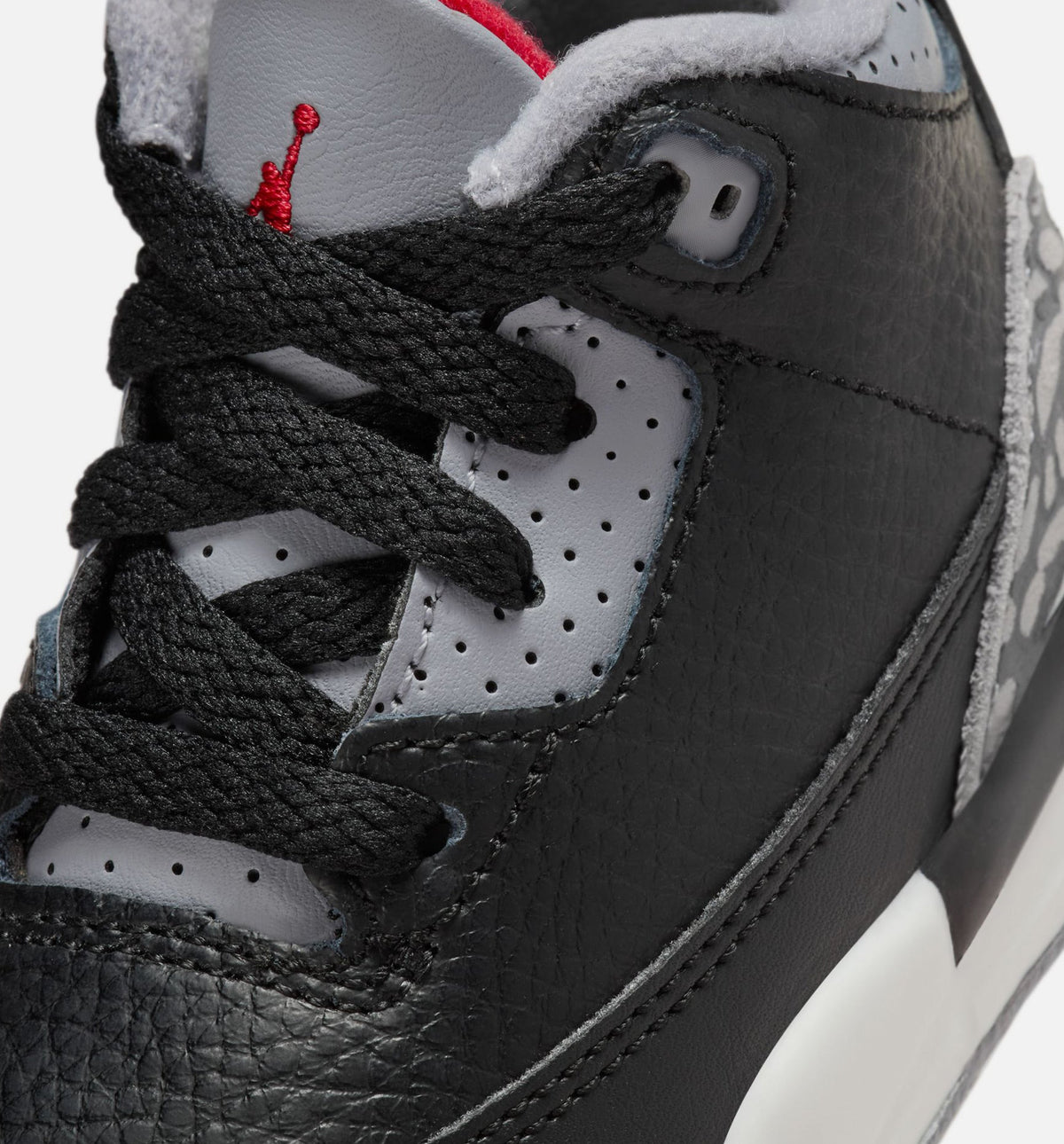 Air Jordan 3 Retro “Black Cement” 婴幼儿休闲鞋