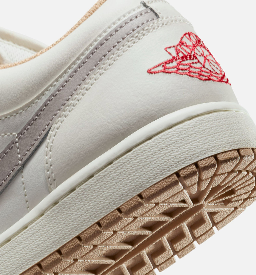 Air Jordan 1 Low “Sail/Fire Red” 男士休闲鞋