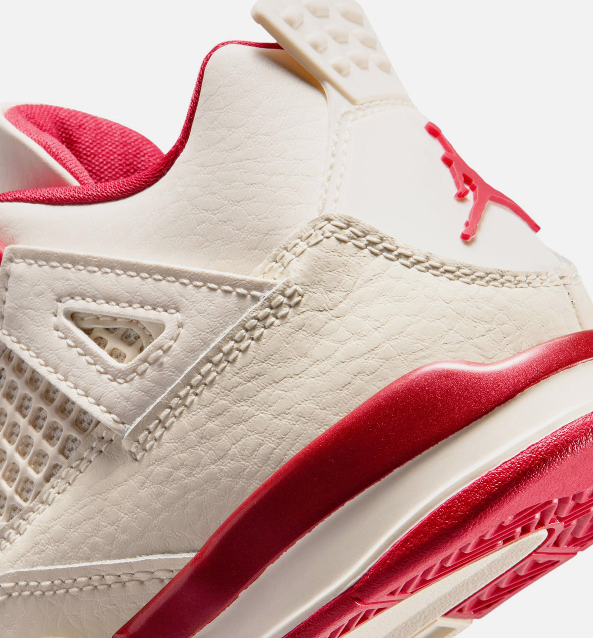 Air Jordan 4 Retro “Valentine's Day” 幼童休闲鞋 (PS)