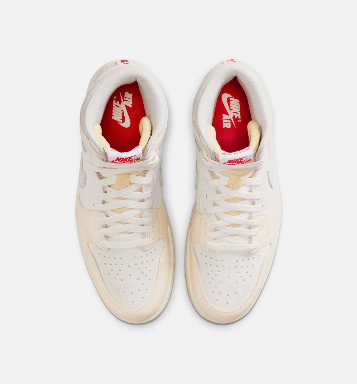 Air Jordan 1 Retro High OG “Sail” 男士高帮休闲鞋