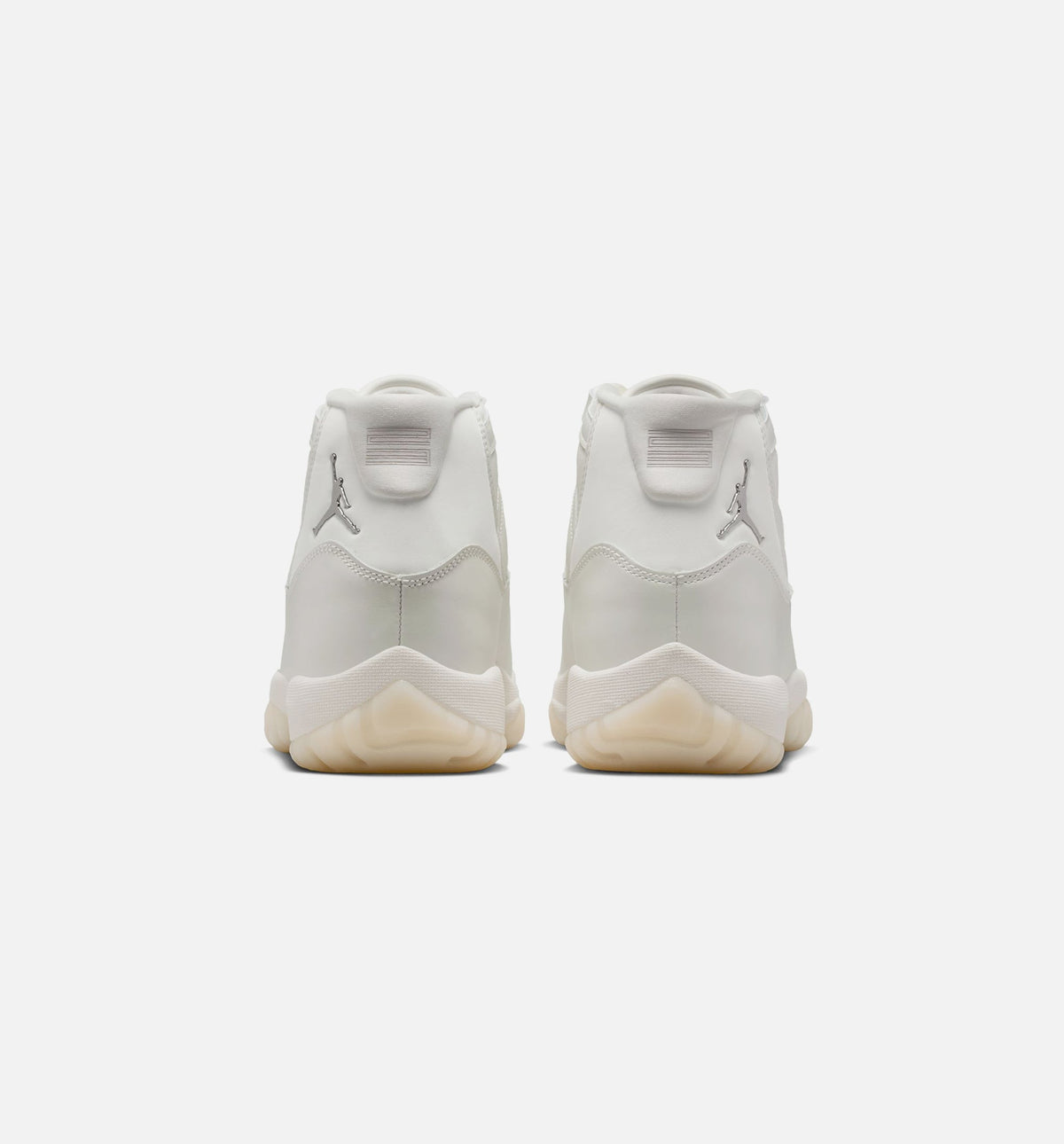 Air Jordan 11 Retro “Pearl” 女款休闲鞋