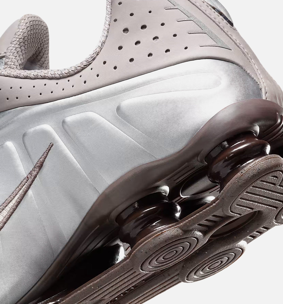 Nike Shox R4 “Cave Stone / College Grey / Baroque Brown” 男士休闲鞋
