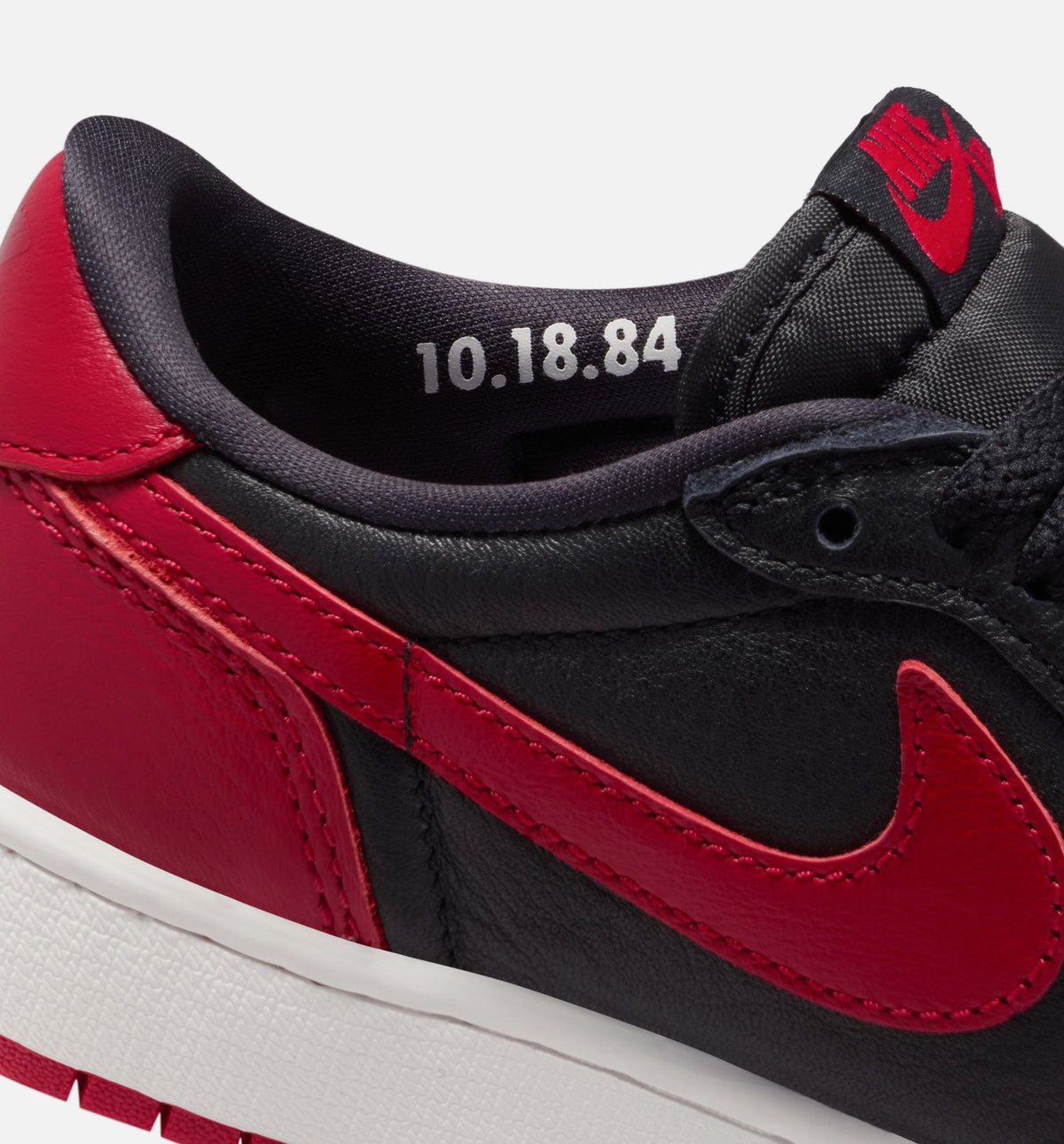 Air Jordan 1 Retro Low OG “Banned” 大童低帮休闲鞋 (GS)