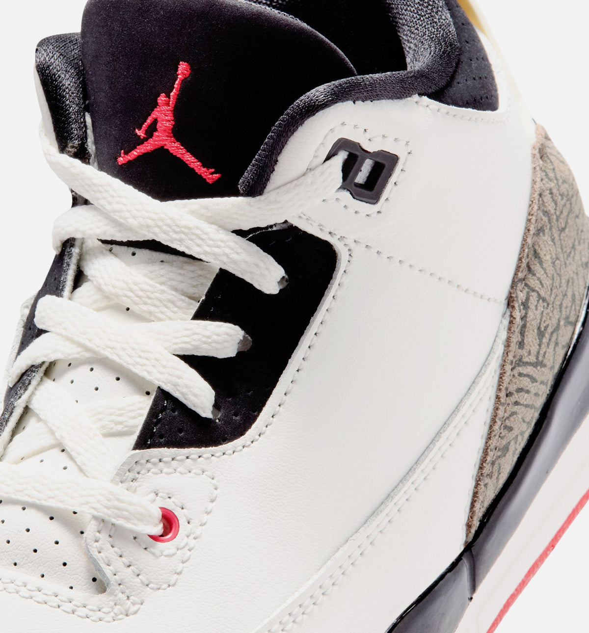 Air Jordan 3 Retro “Sail and University Red” 幼童休闲鞋 (PS)