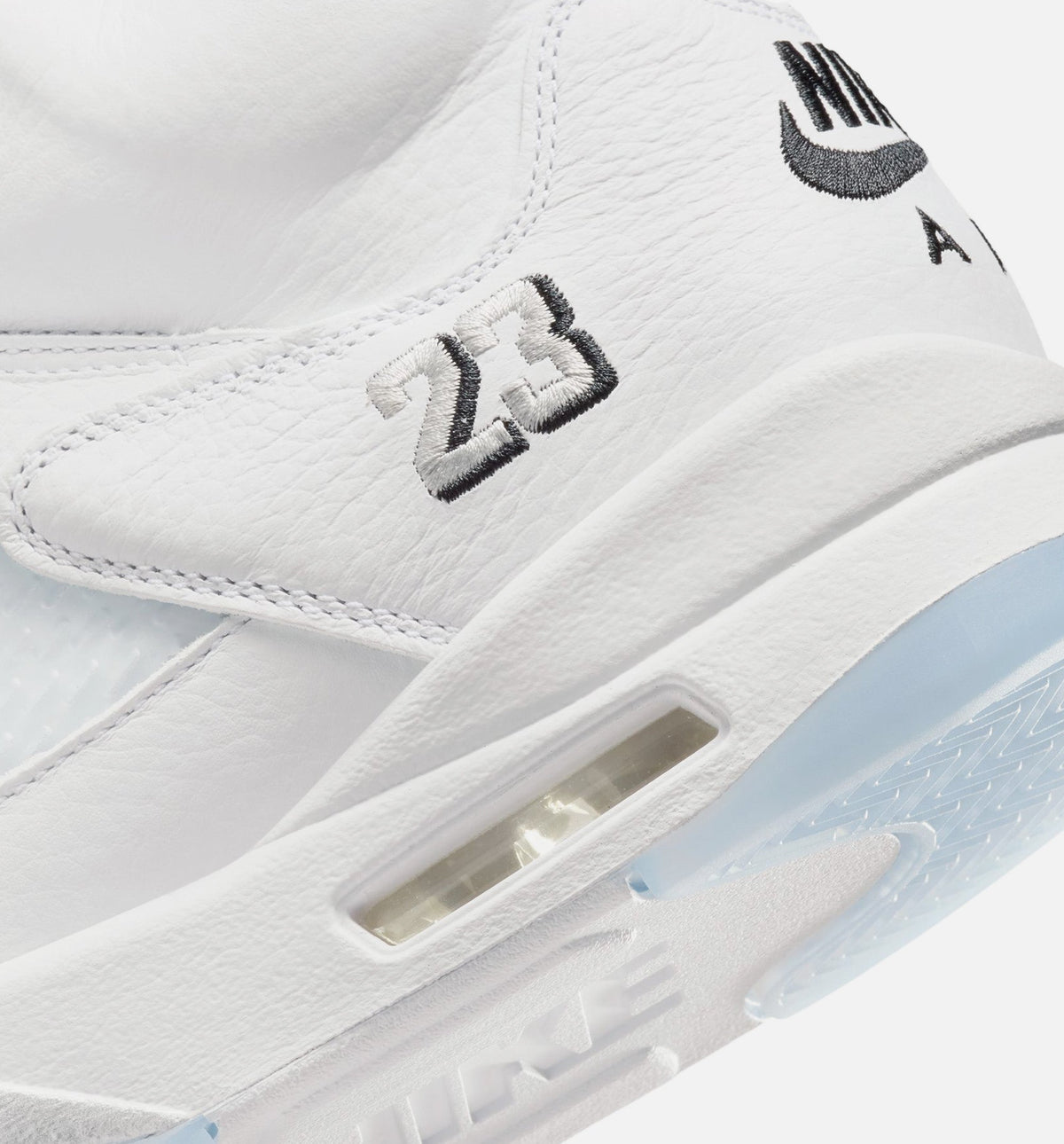Air Jordan 5 Retro OG “White Metallic” 男士休闲鞋
