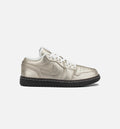 Air Jordan 1 Low SE “Metallic Zinc” 女款休闲鞋