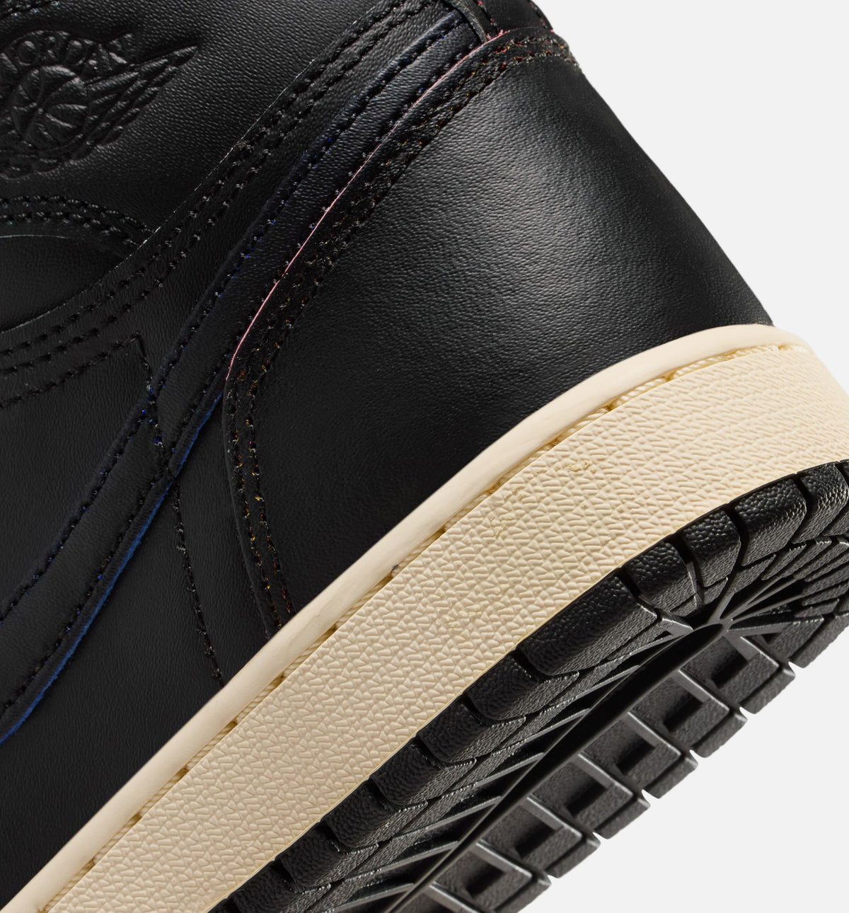 Air Jordan 1 Retro High OG “Black Muslin” 大童高帮休闲鞋 (GS)