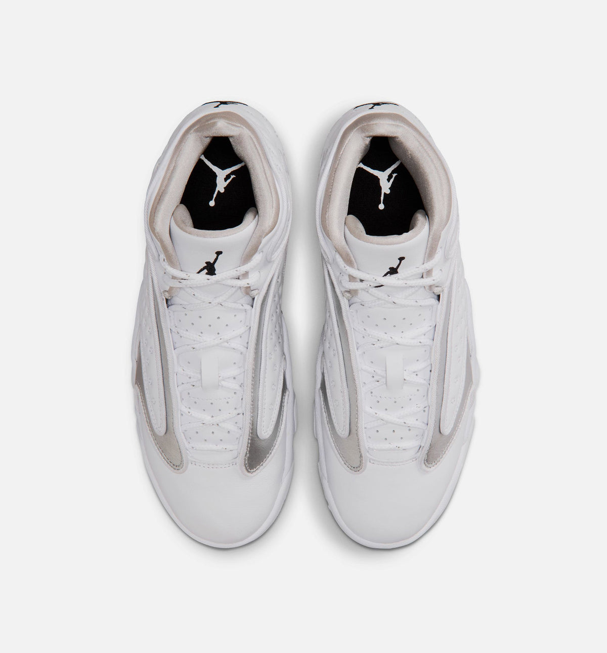 Air Jordan OG “White / Black / Metallic Silver” 女士休闲鞋