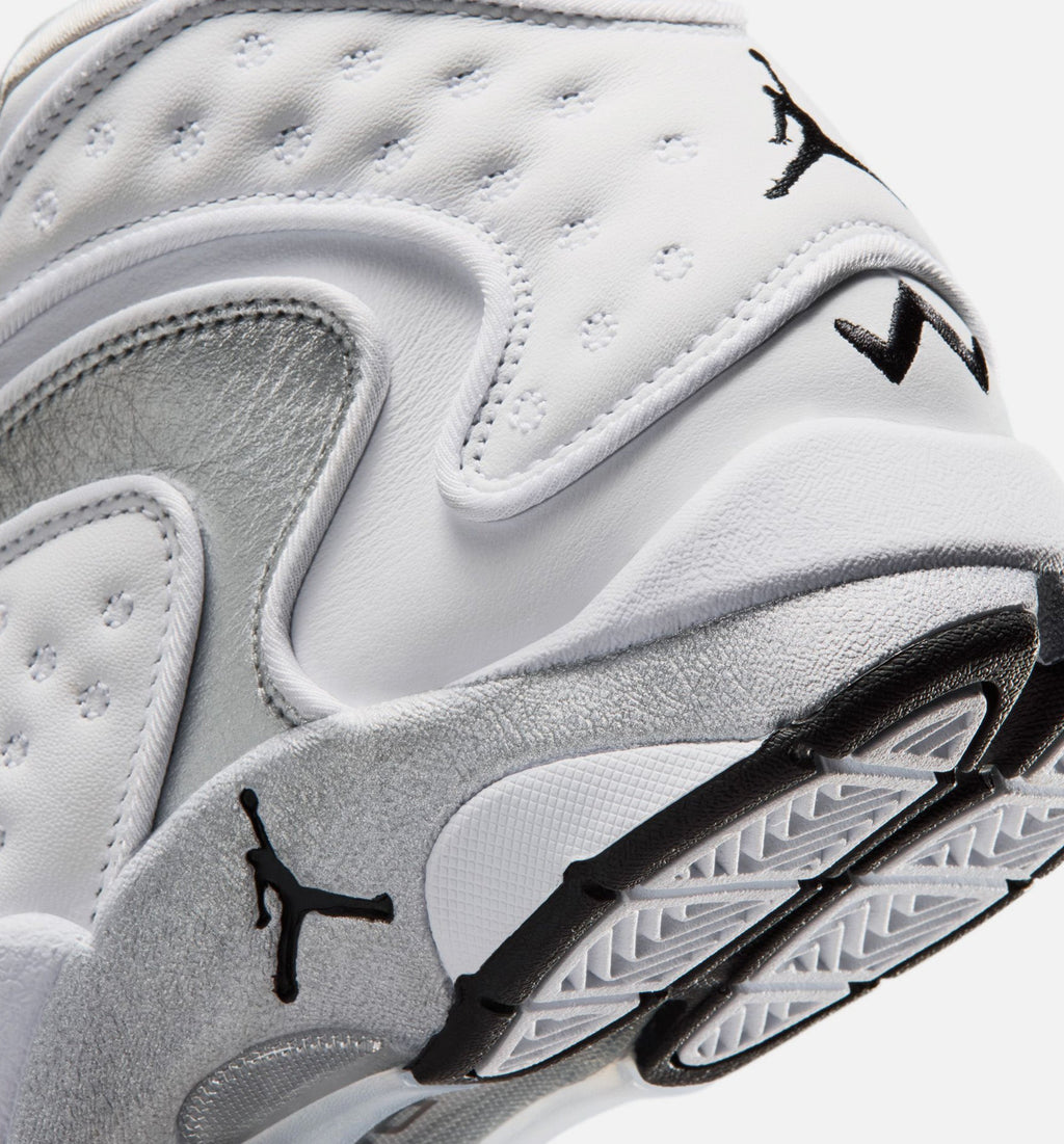 Air Jordan OG “White / Black / Metallic Silver” 女士休闲鞋