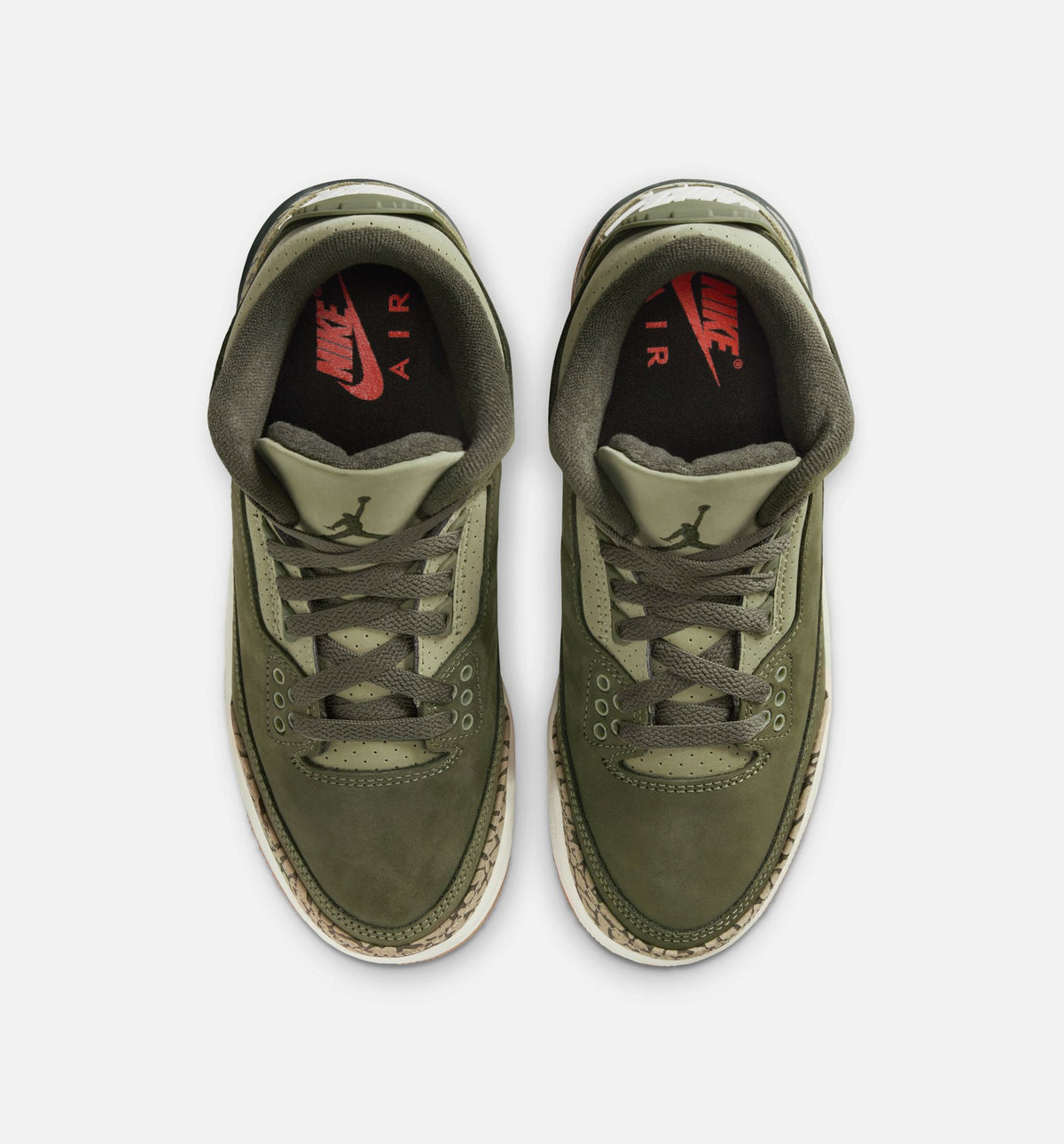 Air Jordan 3 Retro “Medium Olive” 大童休闲鞋 (GS)