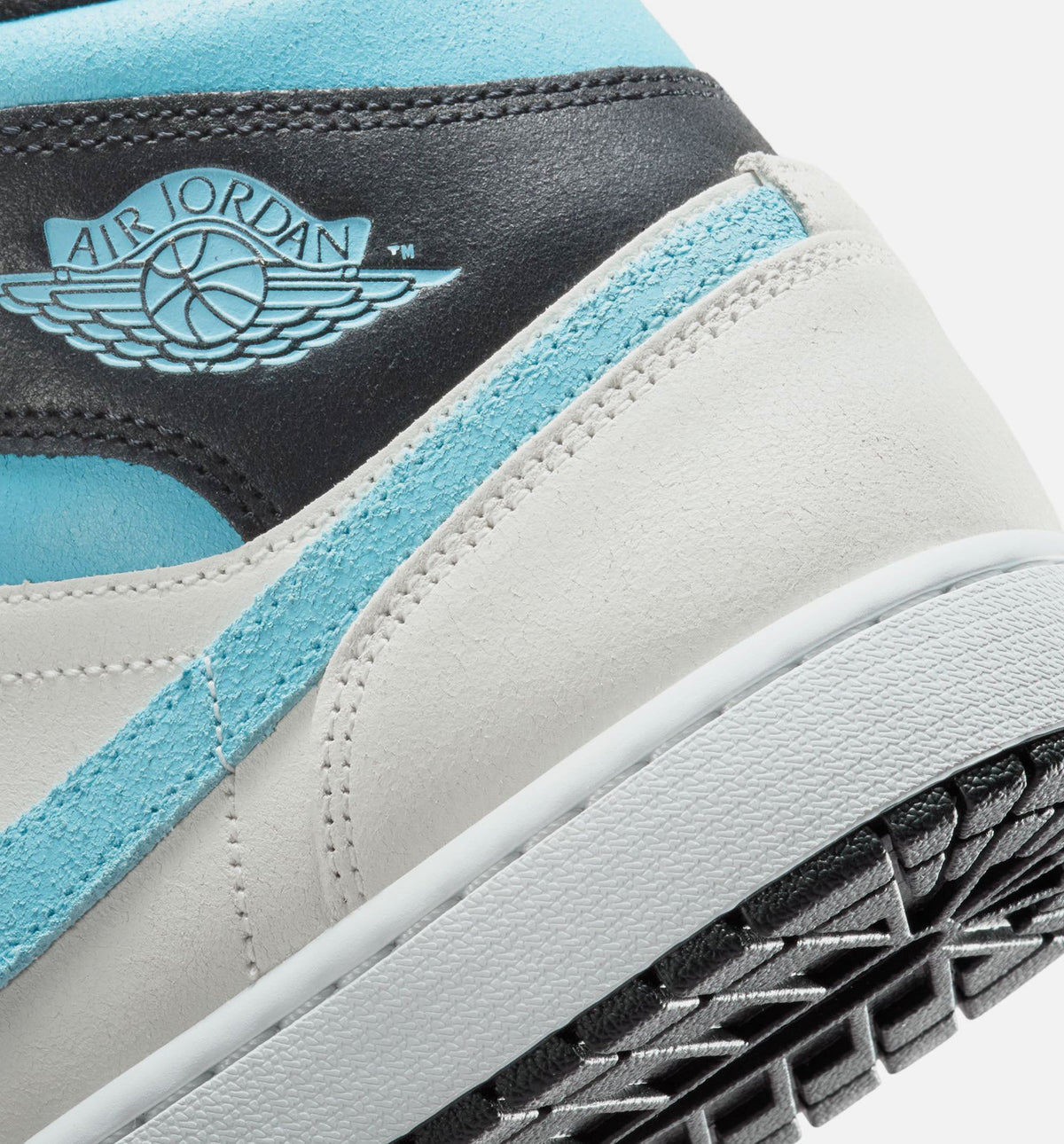 Air Jordan 1 Mid SE “Summit White Blue Chill Black” 男士休闲鞋