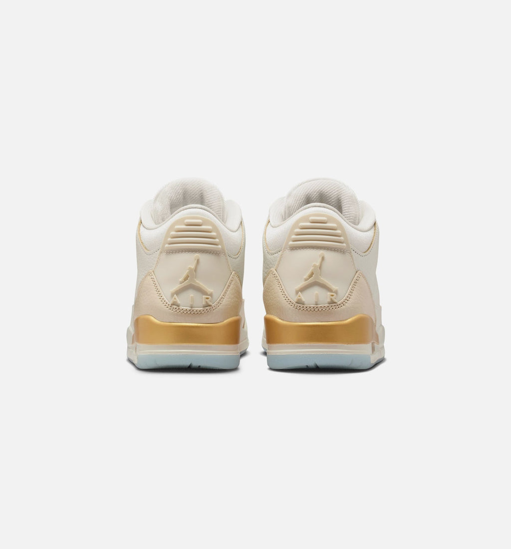 Air Jordan 3 Retro Women's Lifestyle Shoe - Sail / Team Gold / Pale Ivory / Metallic Gold / Ice