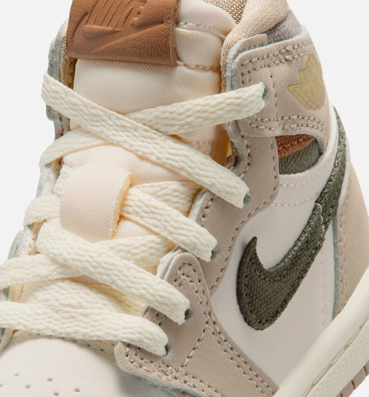 Air Jordan 1 Retro High OG “Khaki” 婴幼儿高帮休闲鞋