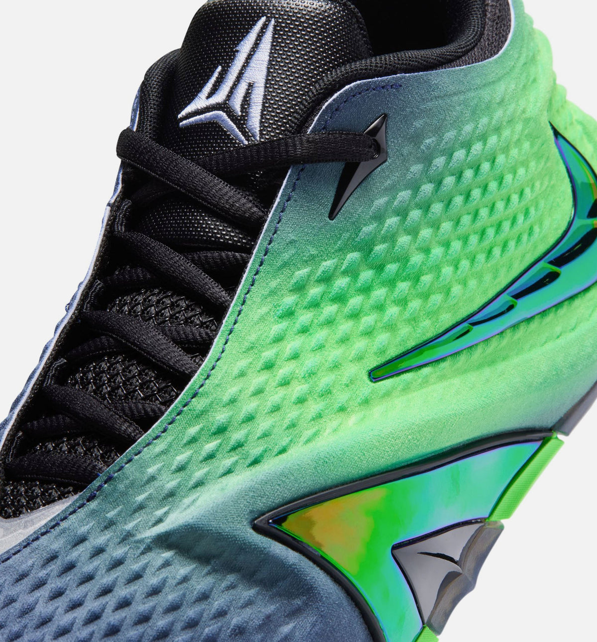 JA 4 Nightmare “Obsidian Black Voltage Green Metallic Silver” 男士休闲鞋